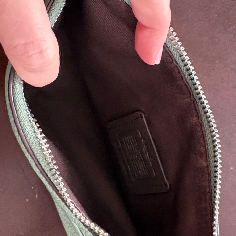 Coach Mint Green Crossbody Bag - Picture 3 of 9